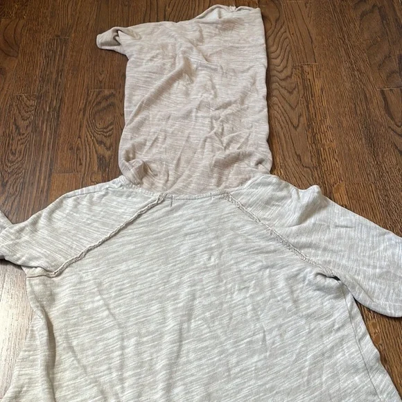 Free People Beach cotton cowl neck oversize sweatshirt in oatmeal, size S - Picture 6 of 6